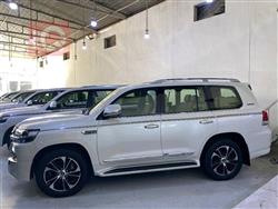 تۆیۆتا لاند کروزەر